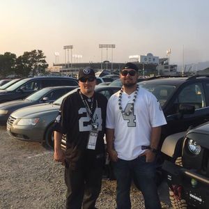 Meet your Posher, Robert